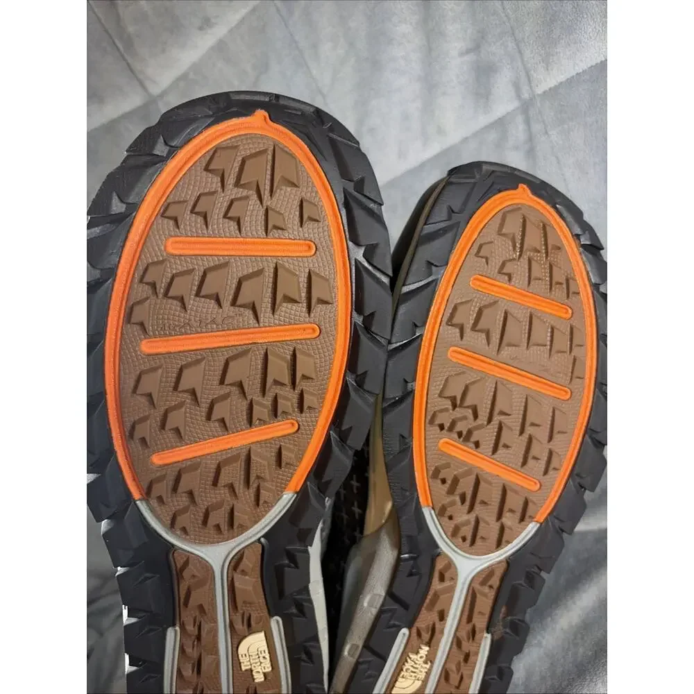 North Face Men’s Mountain Sneaker 10 Graphite Grey/Tagumi Brown. Great Shape!!